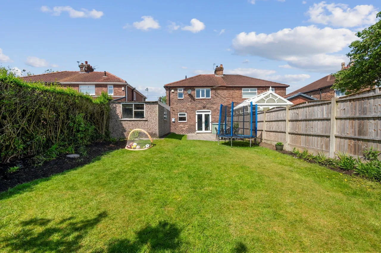 Leach Lane, Sutton Leach, St. Helens, St. Helens, WA9 4LZ, photo 22