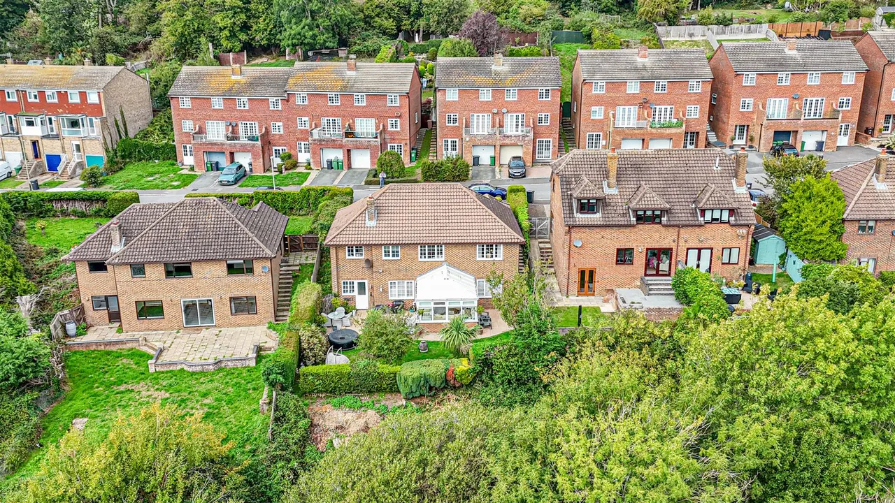 Park Crescent, Hastings, photo 17