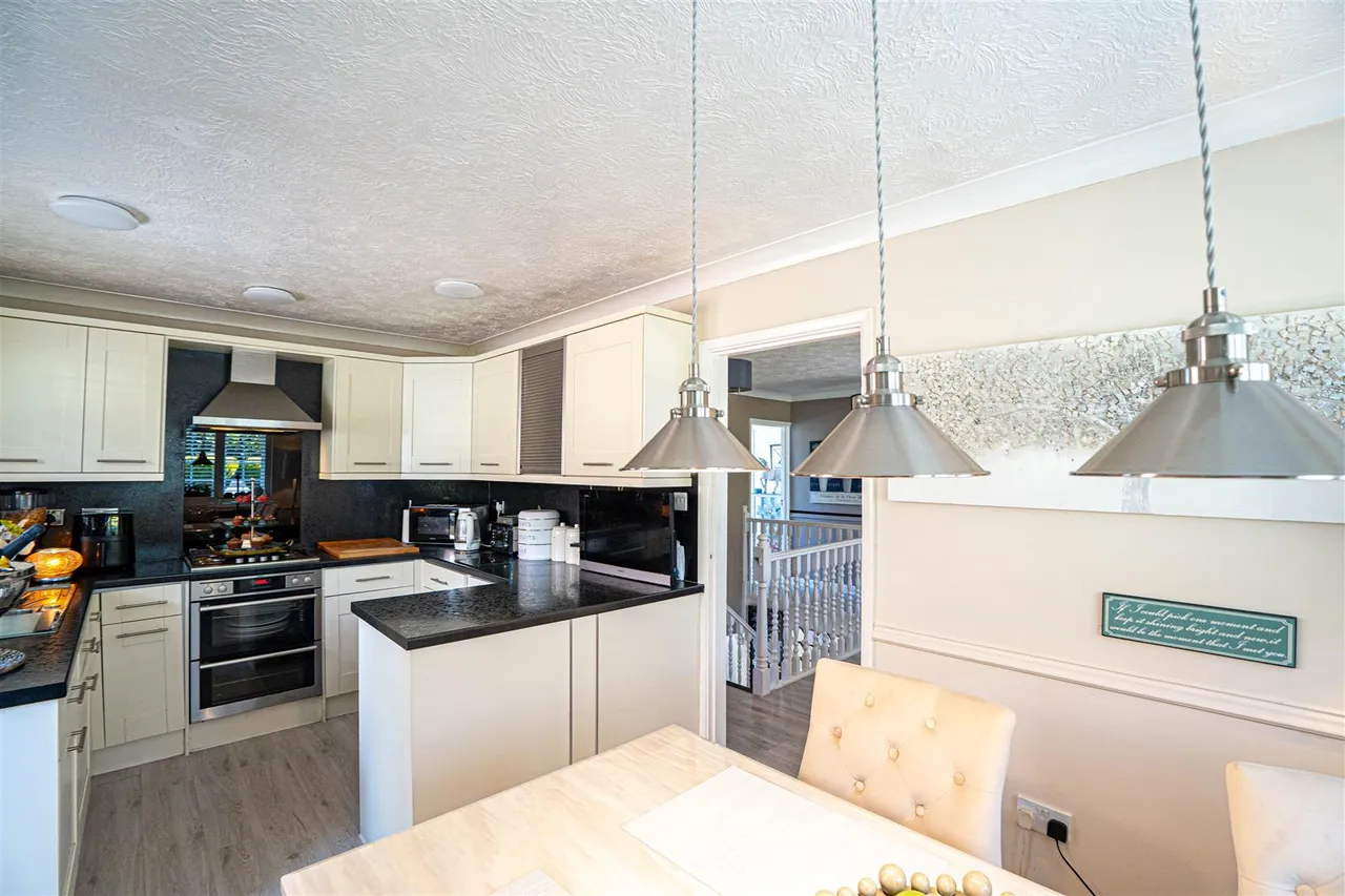 Park Crescent, Hastings, photo 4