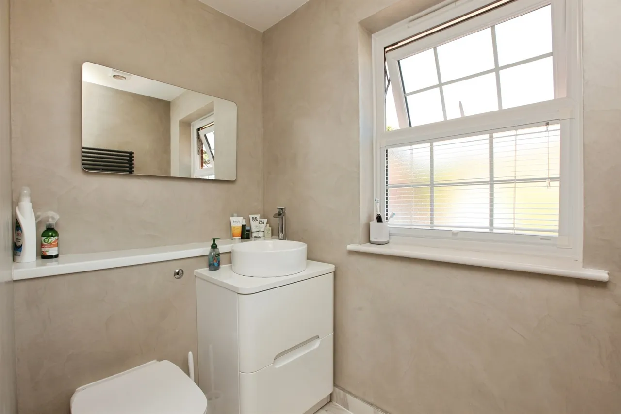Durham Close, Paignton, TQ3, photo 13