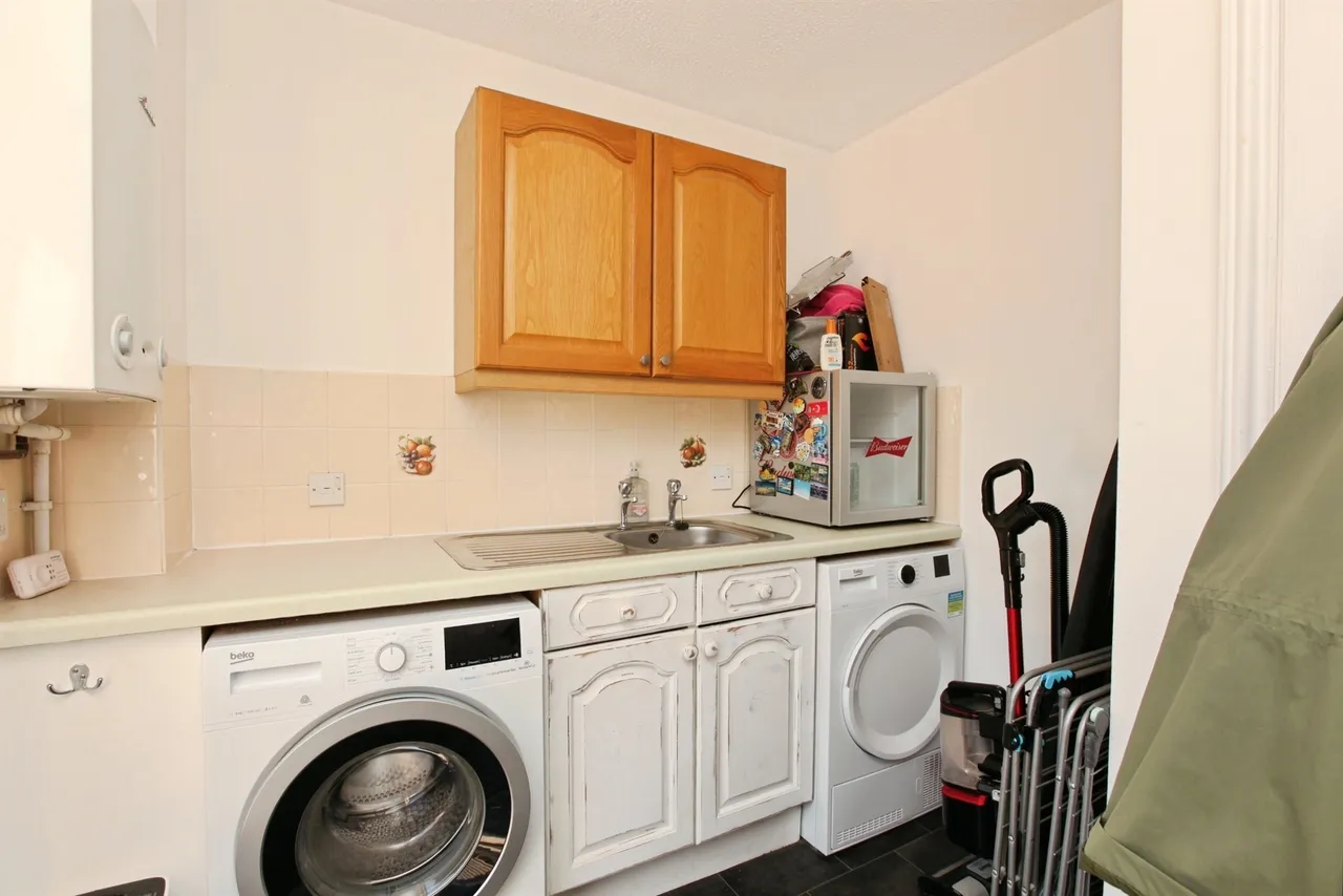 Durham Close, Paignton, TQ3, photo 10