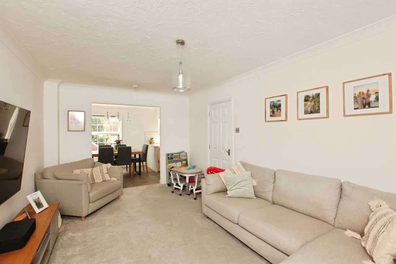 Durham Close, Paignton, TQ3, photo 3