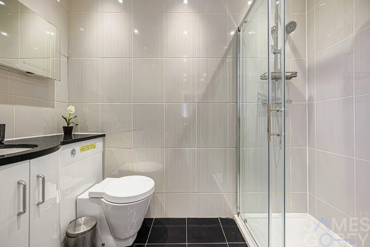 Brodrick Grove, Abbey Wood, SE2, photo 2