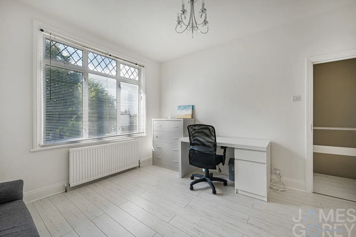 Brodrick Grove, Abbey Wood, SE2, photo 18