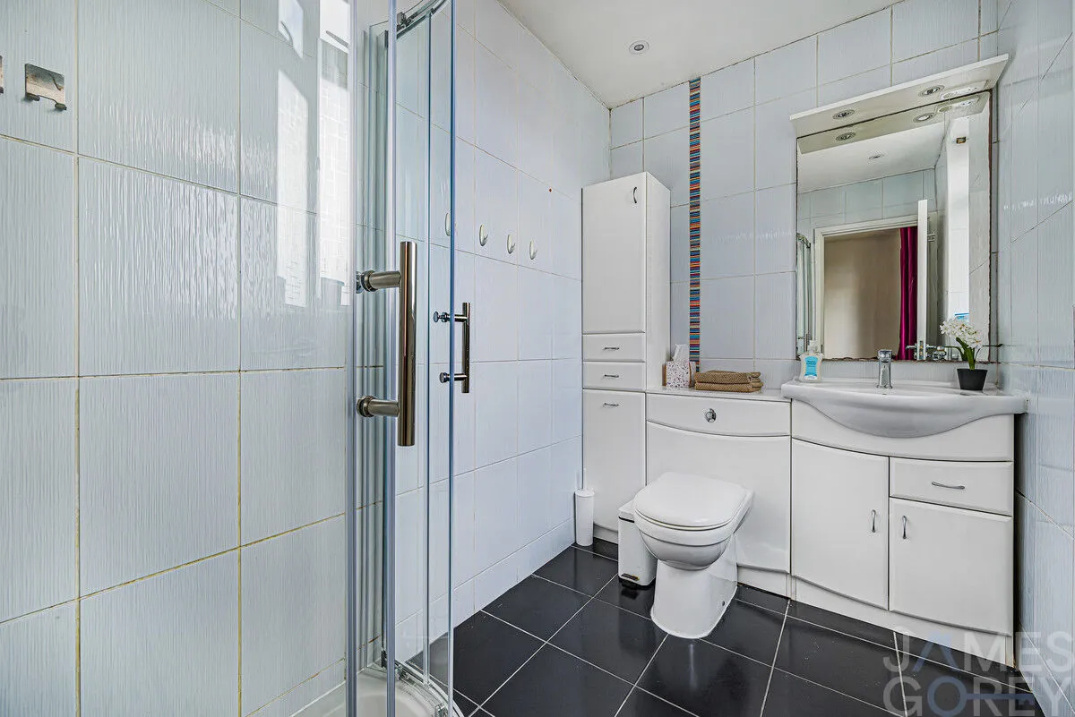 Brodrick Grove, Abbey Wood, SE2, photo 3