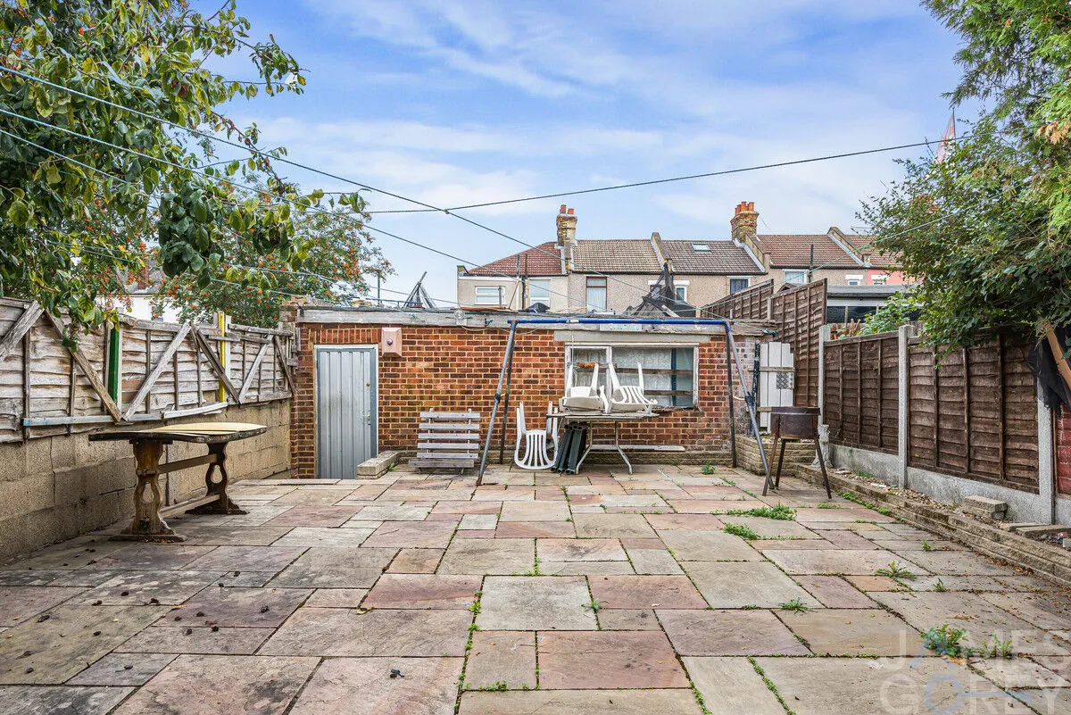Brodrick Grove, Abbey Wood, SE2, photo 21