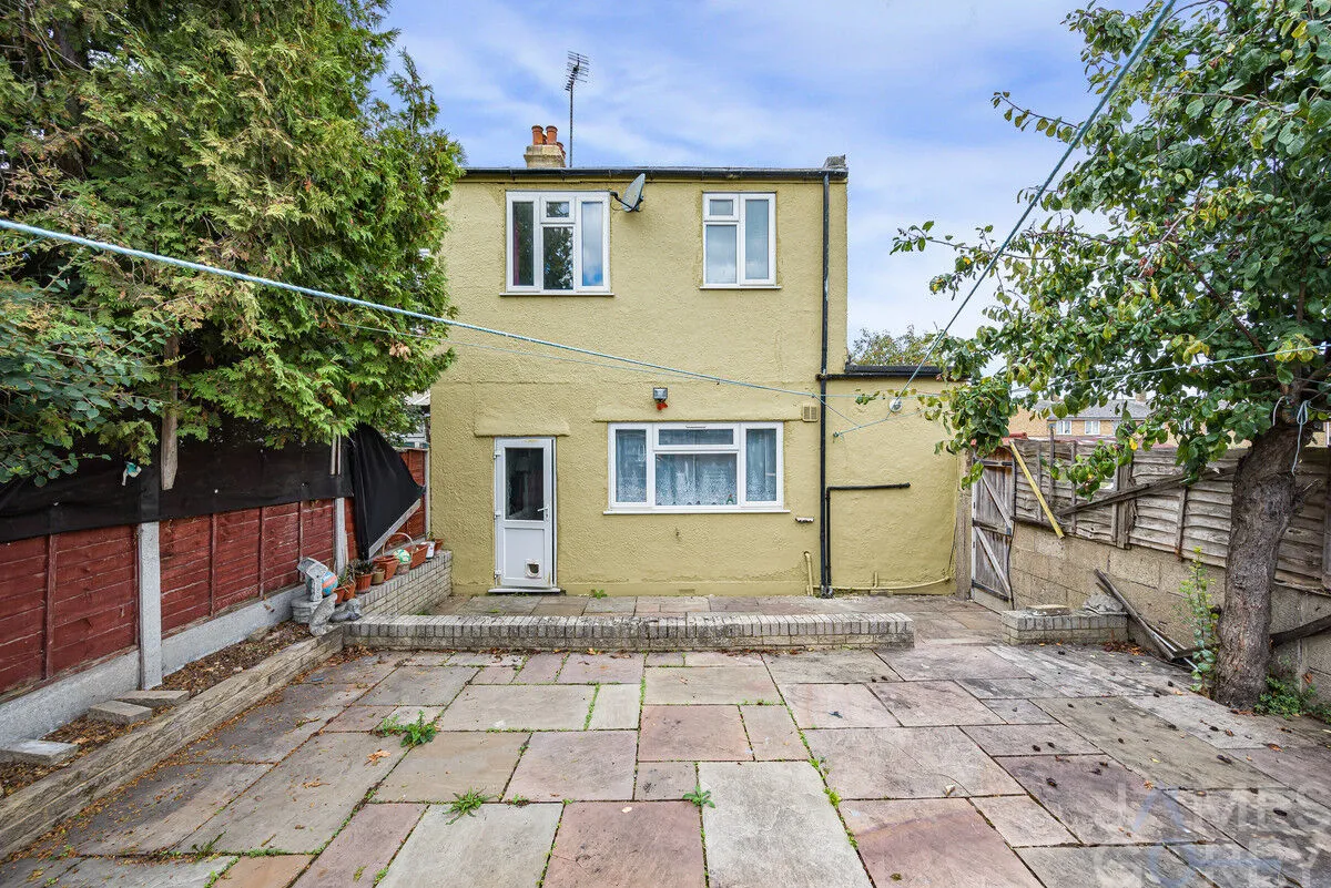 Brodrick Grove, Abbey Wood, SE2, photo 20