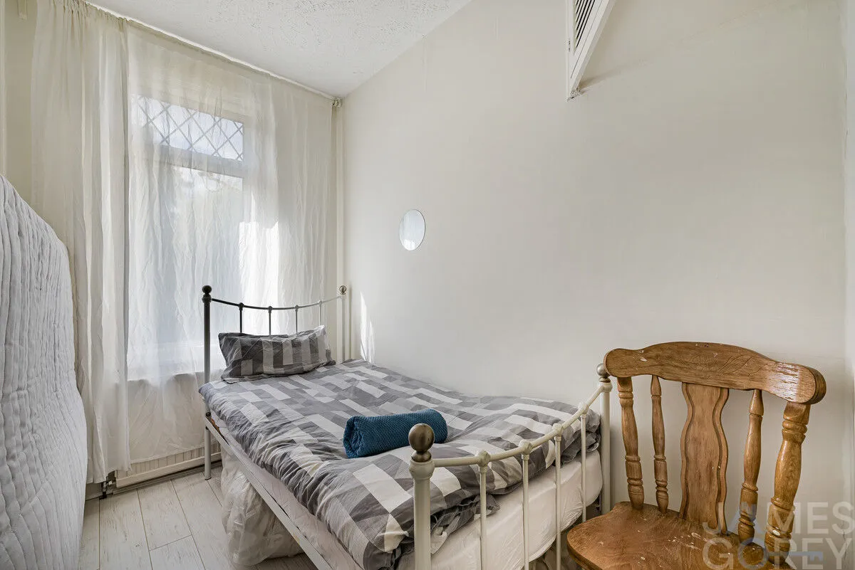 Brodrick Grove, Abbey Wood, SE2, photo 19