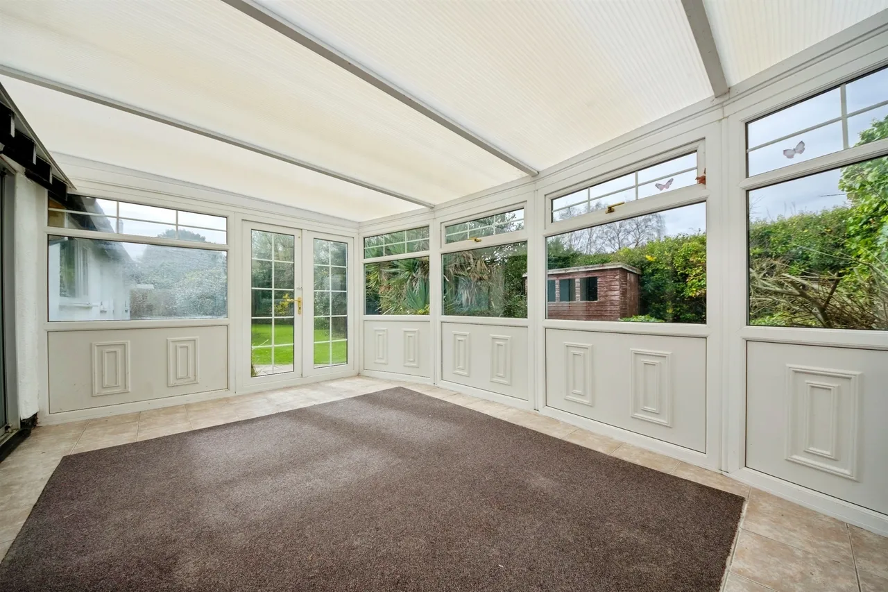 Acres Road, Meols, Wirral, photo 6