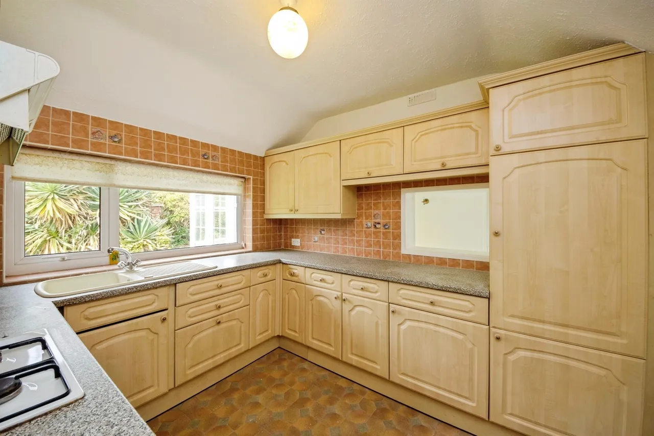 Acres Road, Meols, Wirral, photo 9