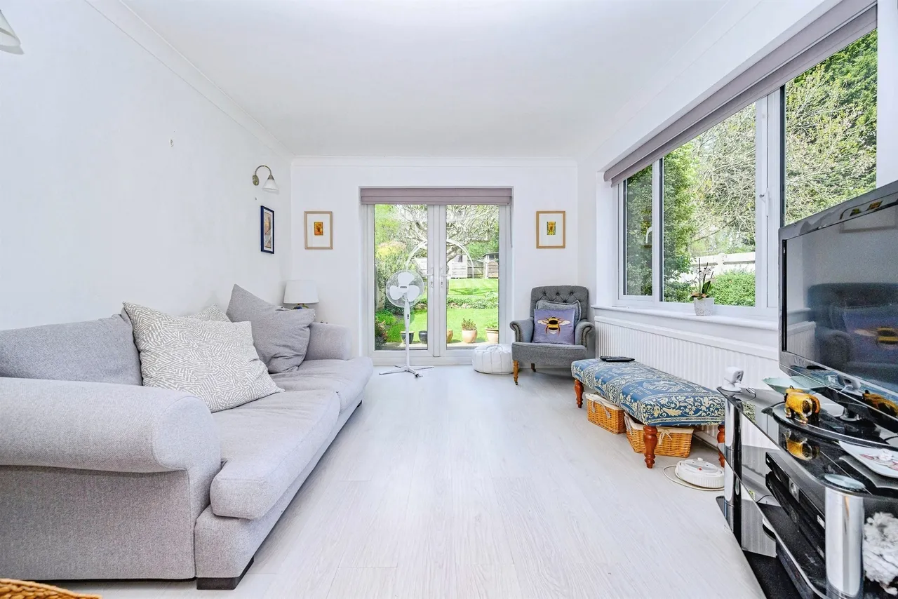 Beech Road, St. Albans, photo 6