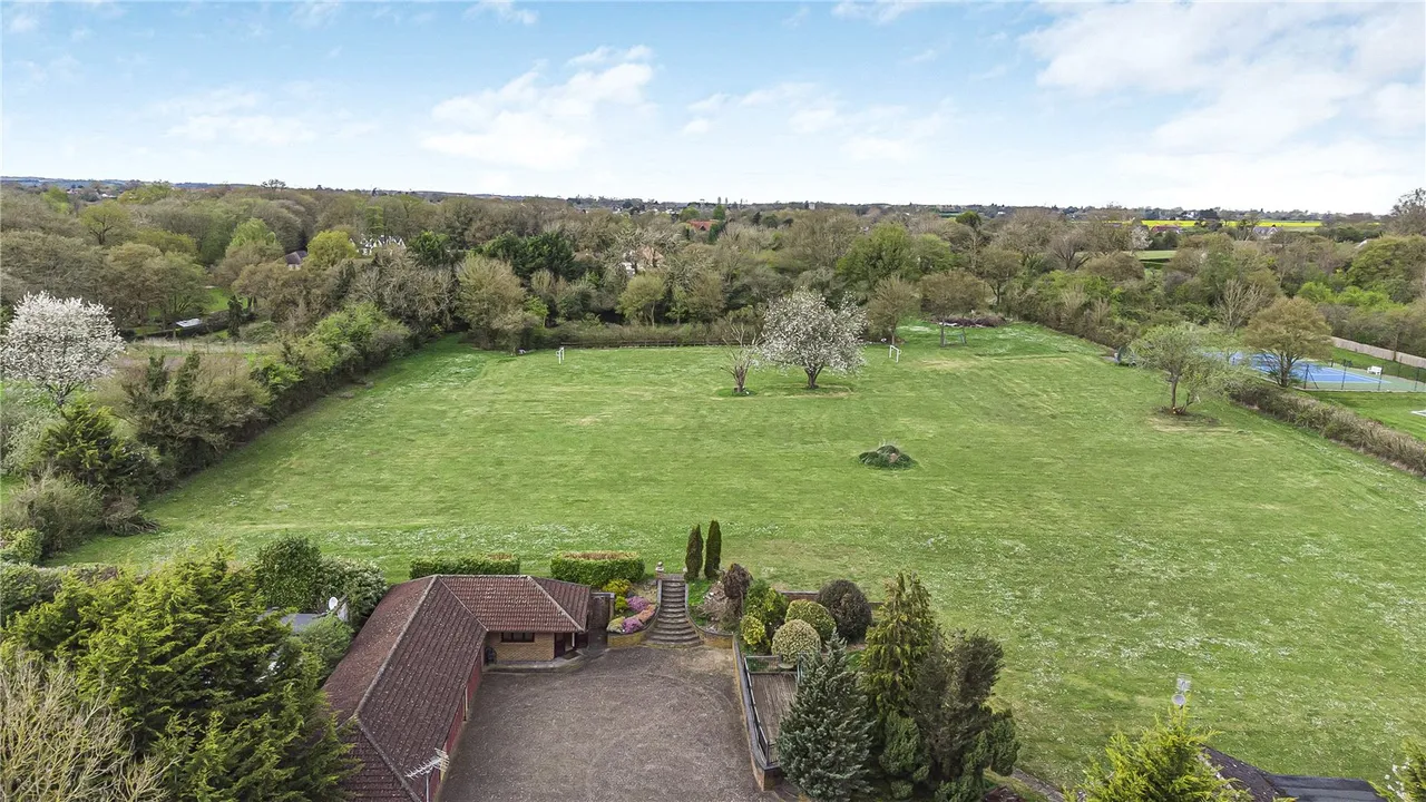 Reynards Road, Welwyn, Hertfordshire, AL6 9TP, photo 23