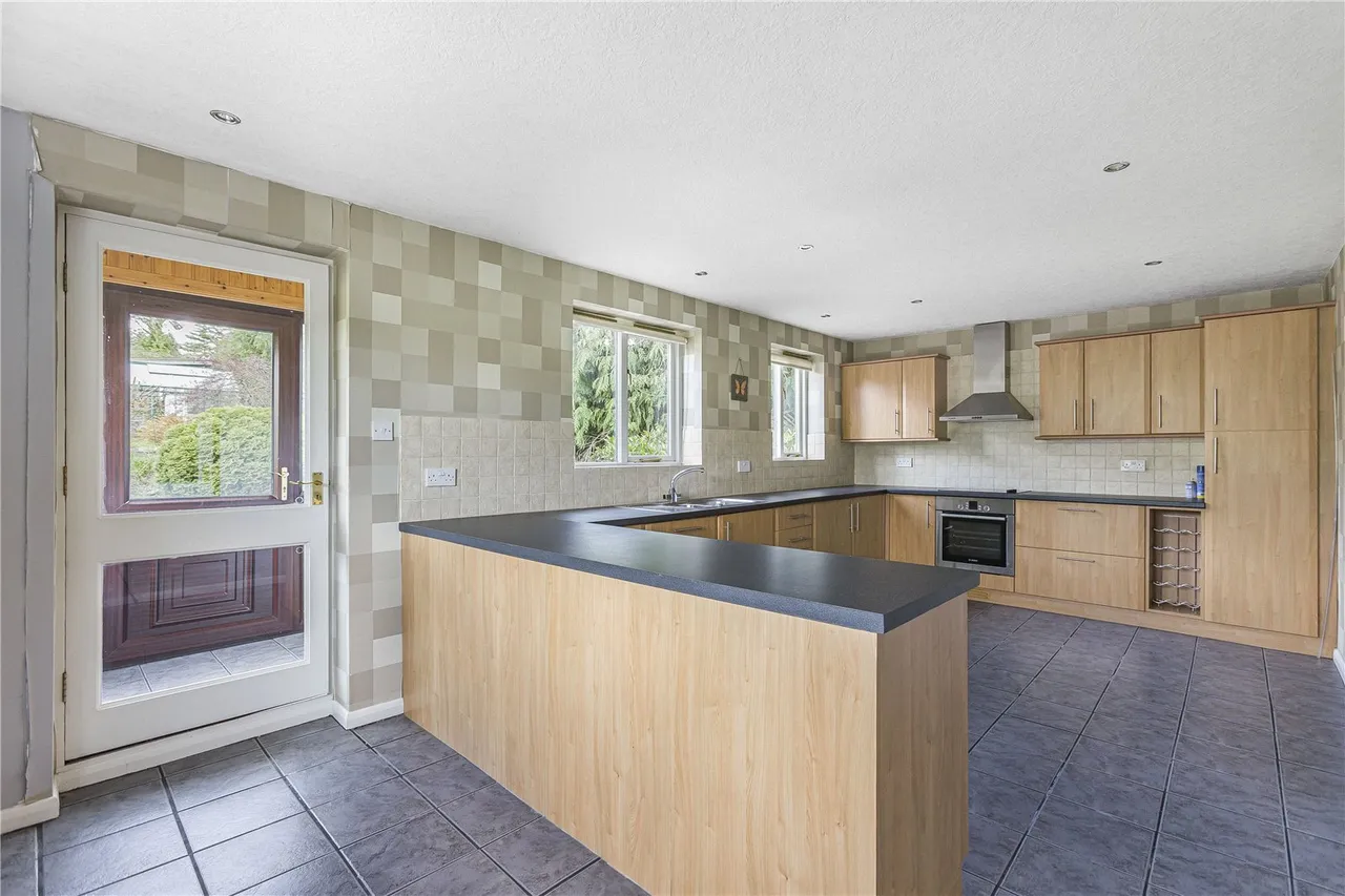 Reynards Road, Welwyn, Hertfordshire, AL6 9TP, photo 16