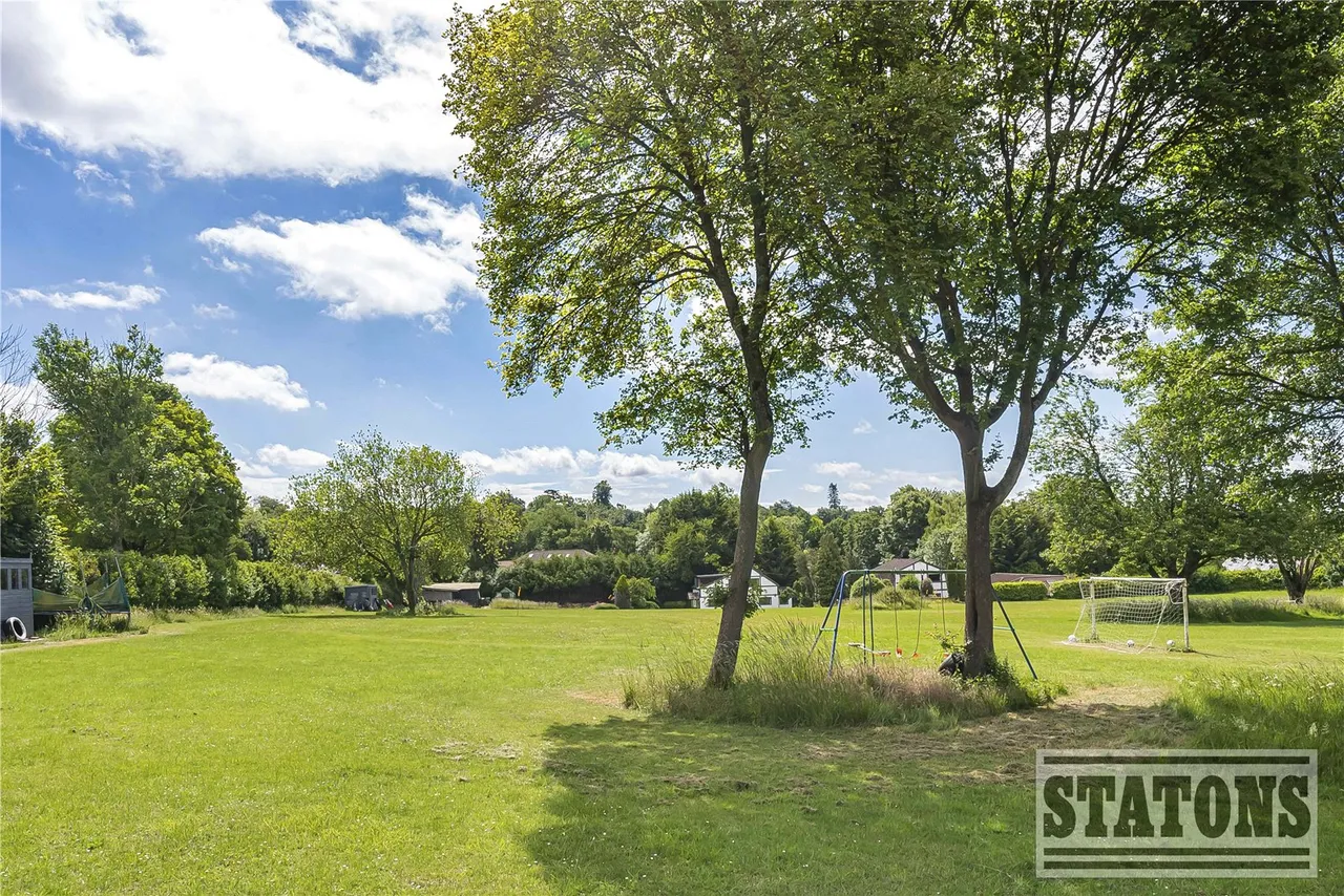 Reynards Road, Welwyn, Hertfordshire, AL6 9TP, photo 33