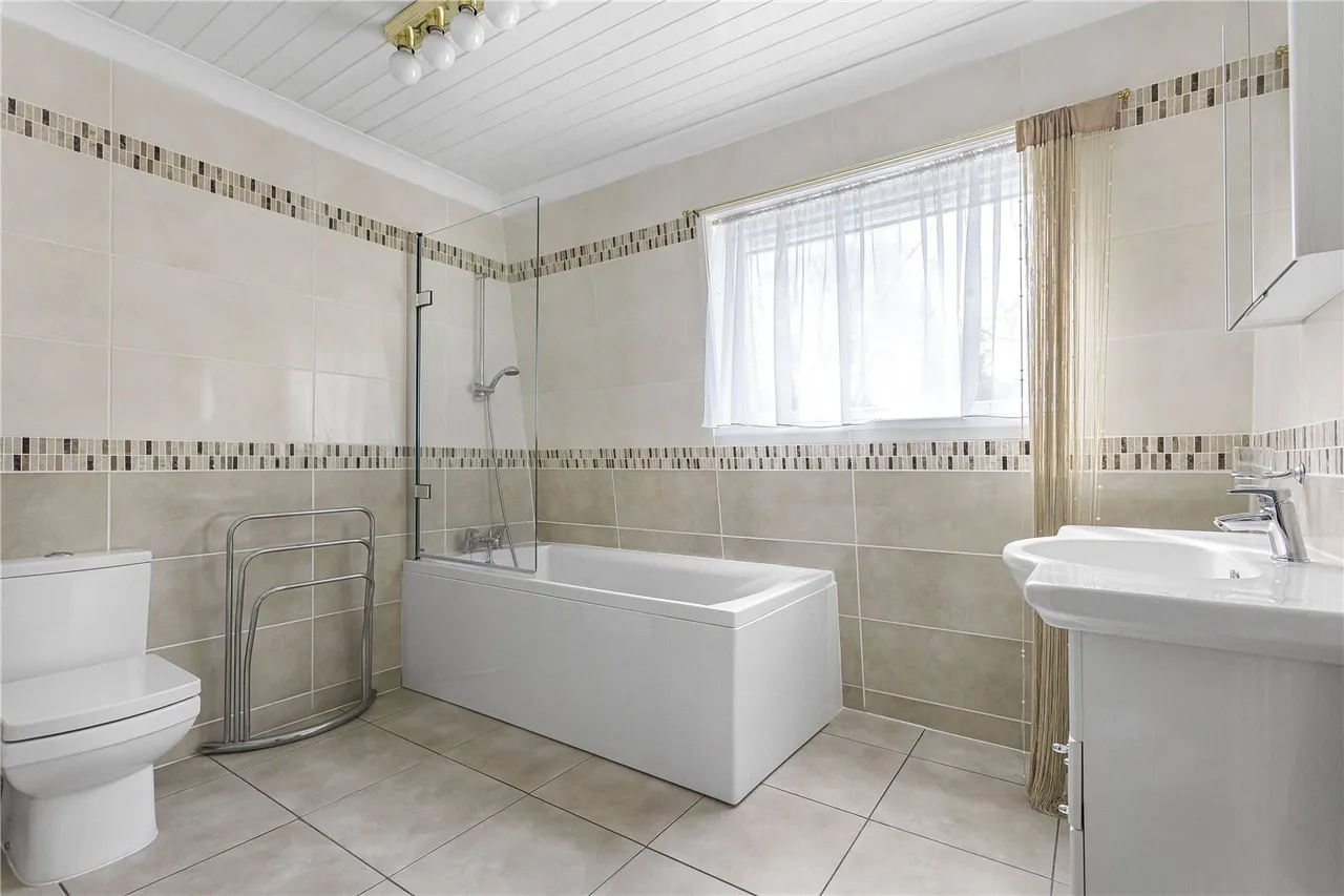 Reynards Road, Welwyn, Hertfordshire, AL6 9TP, photo 12