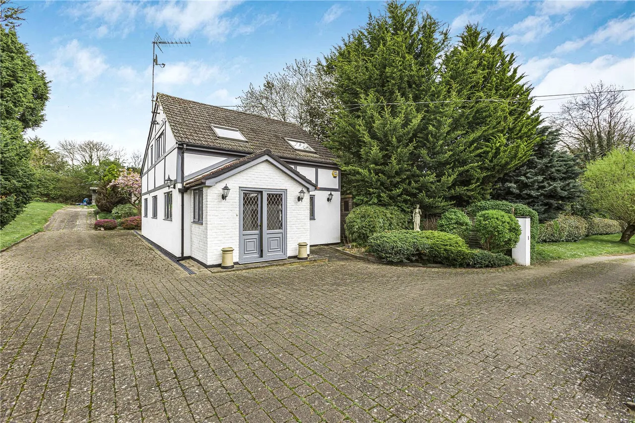 Reynards Road, Welwyn, Hertfordshire, AL6 9TP, photo 14
