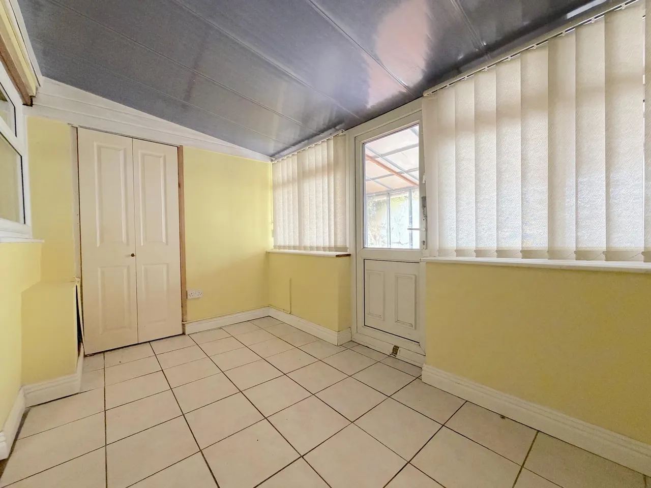 Friesland Drive, Heath Town, Wolverhampton, WV1, photo 6