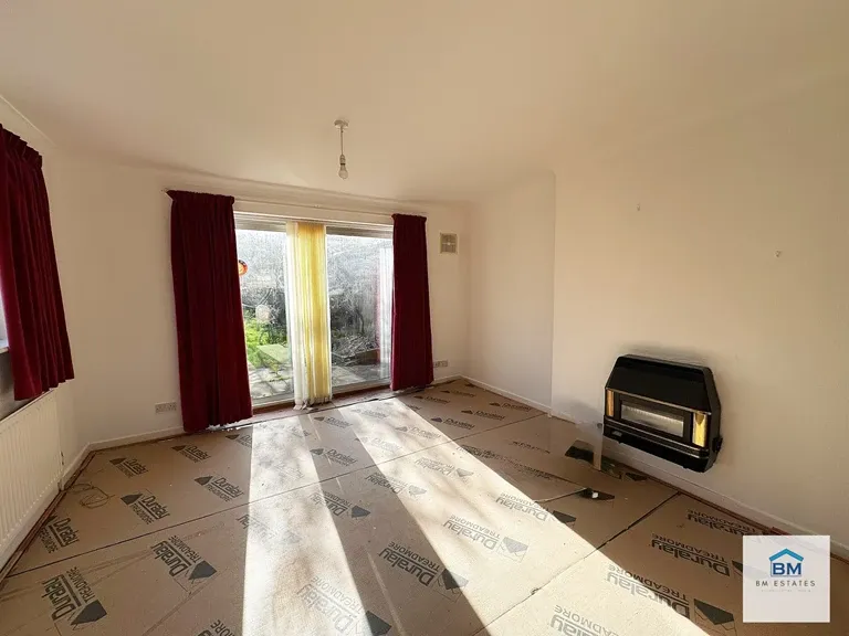 Downing Drive, Leicester, LE5 6LR, photo 4