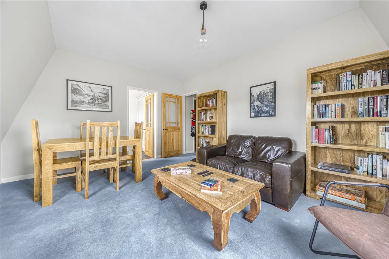 Twickenham Road, Teddington, TW11, photo 4