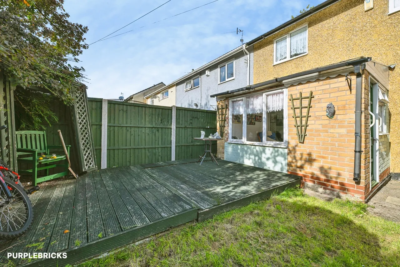 Bromley Close, Nottingham, NG6, photo 13
