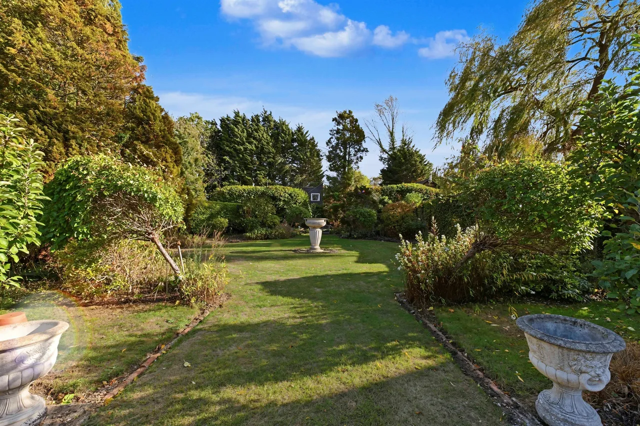 Drayton Beauchamp, Aylesbury, HP22, photo 31
