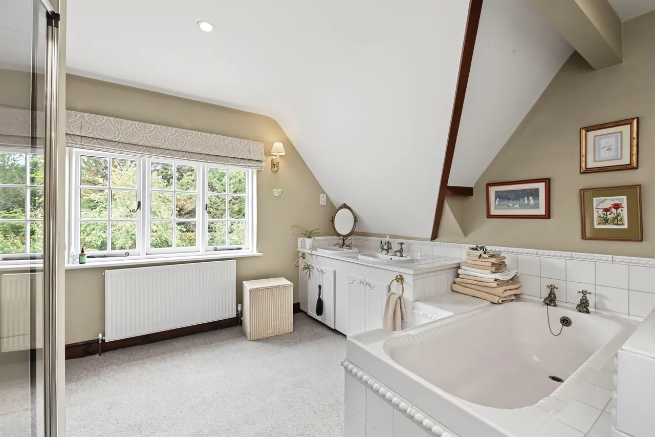 Drayton Beauchamp, Aylesbury, HP22, photo 23