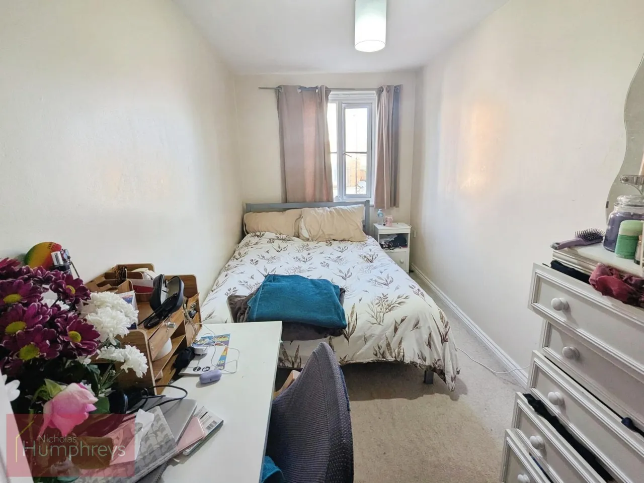 St Lukes Court, Hatfield, AL10, photo 4
