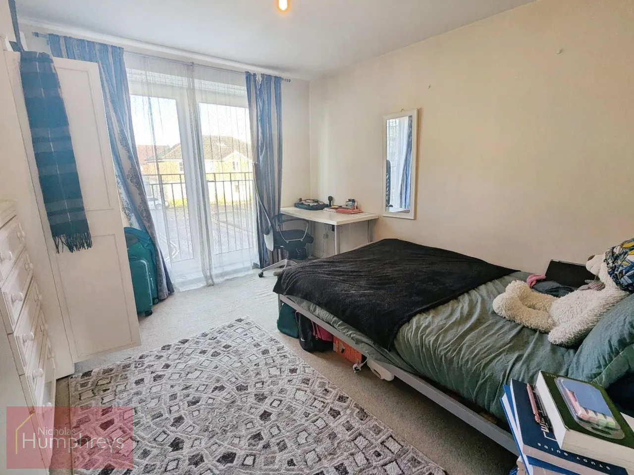 St Lukes Court, Hatfield, AL10, photo 5