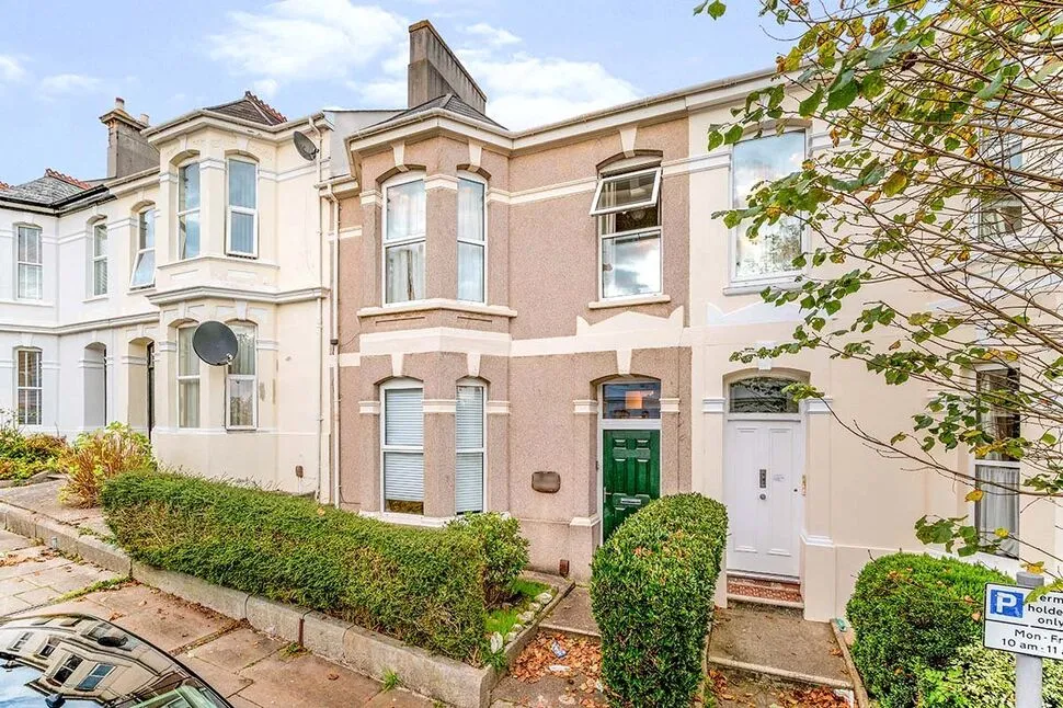5 bed house to rent — May Terrace, Plymouth, Devon, PL4