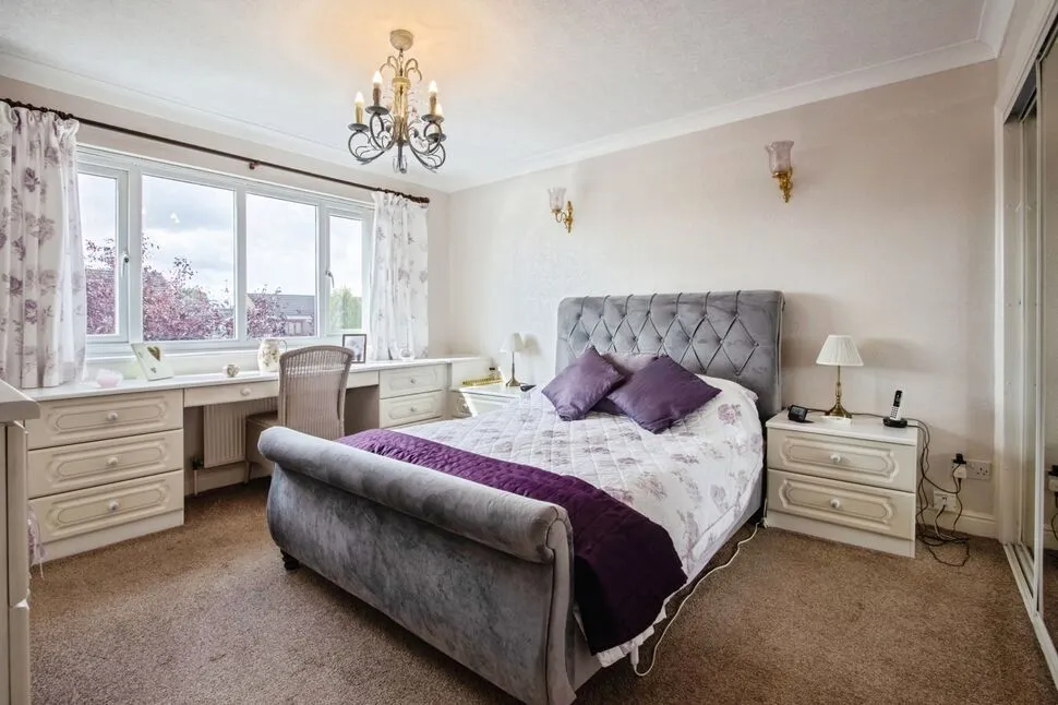 Hill Top View, Tingley, WF3, photo 7