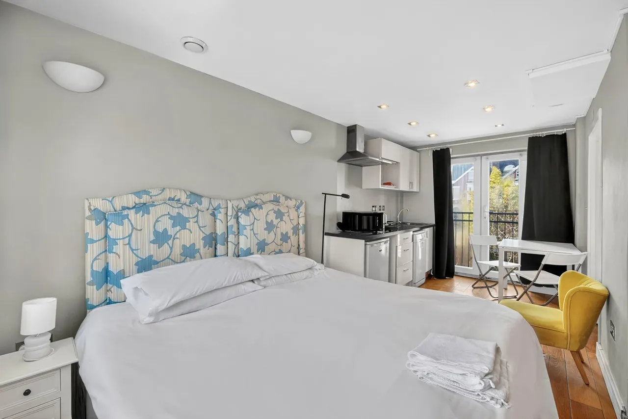 Sandycombe Road, Kew, TW9, photo 12