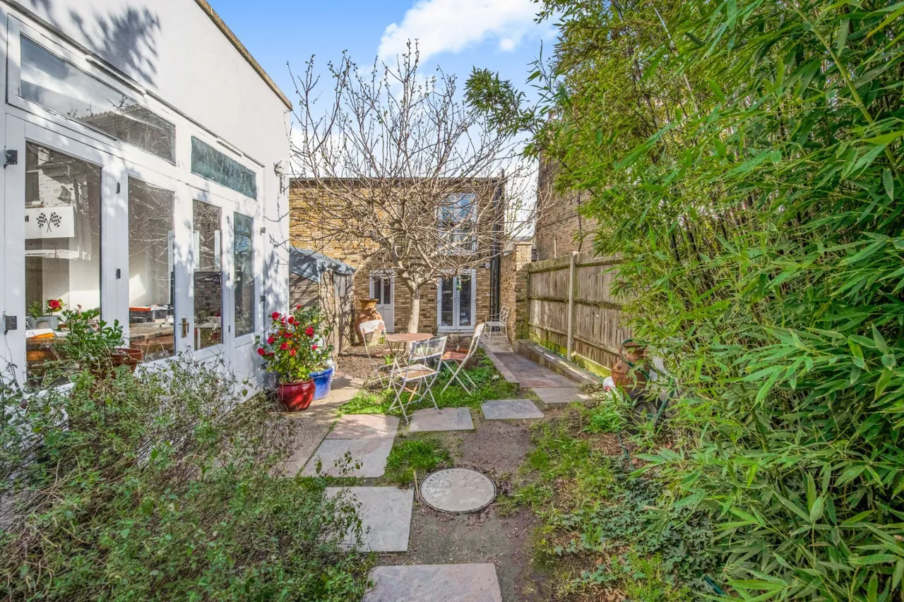 Sandycombe Road, Kew, TW9, photo 3