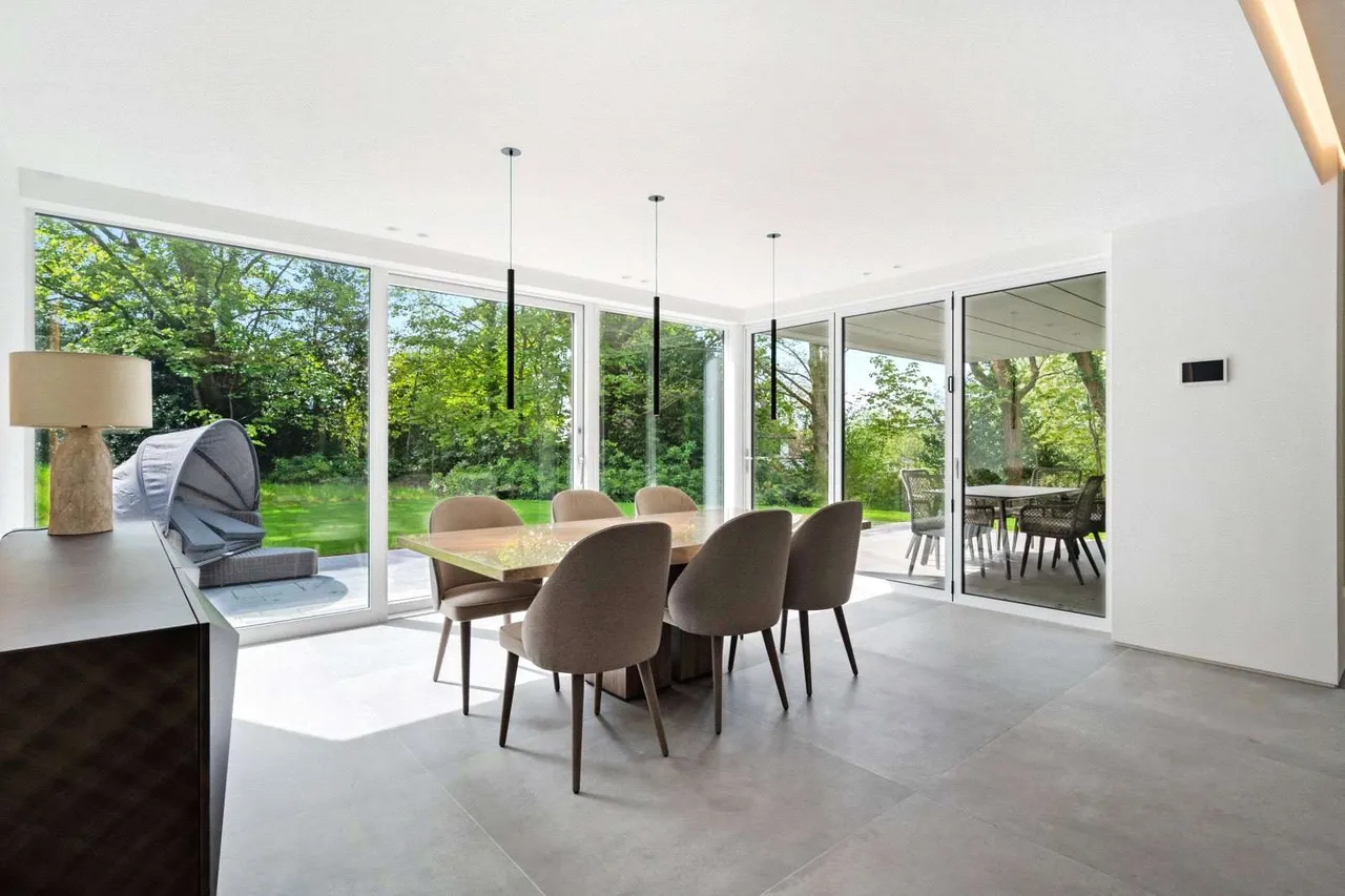 Waterbank Place, Prestbury, Macclesfield, Cheshire, SK10 4ZL, photo 7