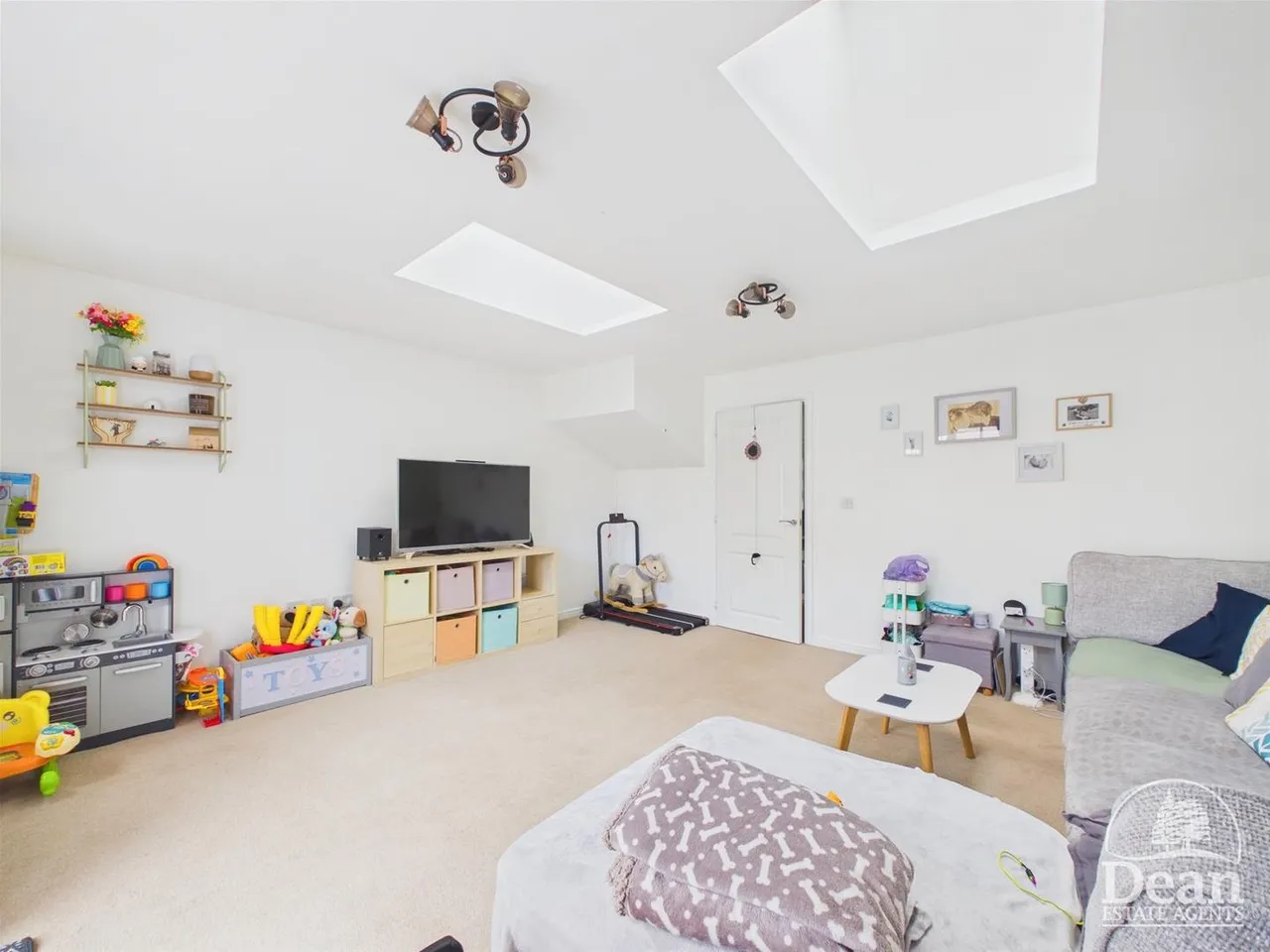 Bledisloe Way, Lydney, GL15, photo 5
