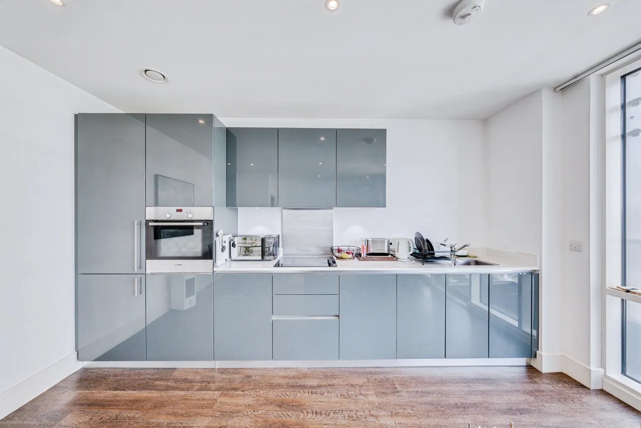 Plumstead Road, London, SE18, photo 9