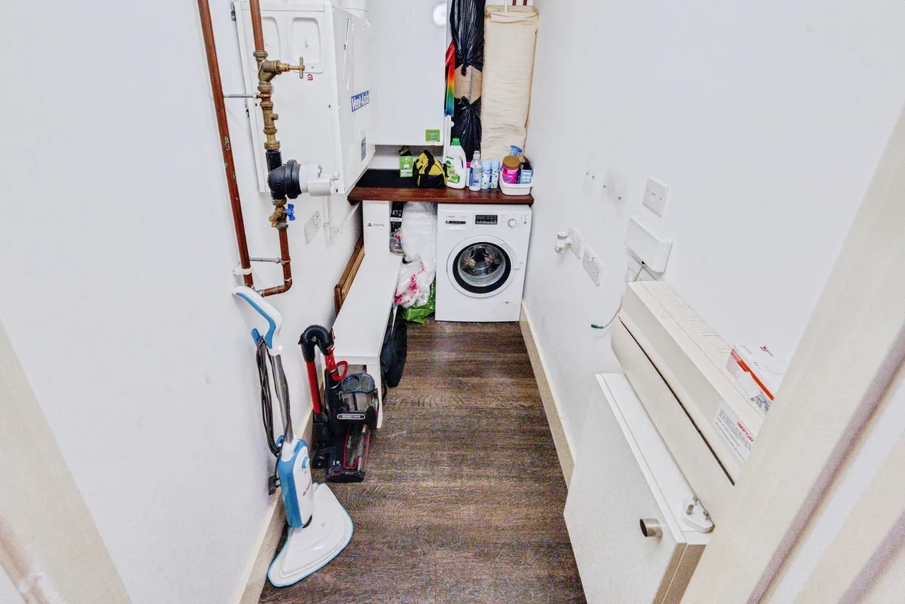 Plumstead Road, London, SE18, photo 16