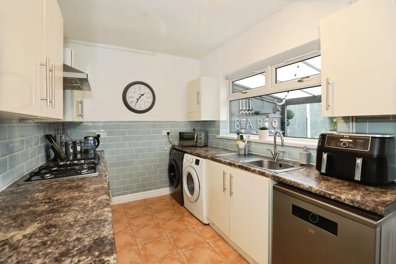 Bradfield Road, CREWE, Cheshire, CW1, photo 7