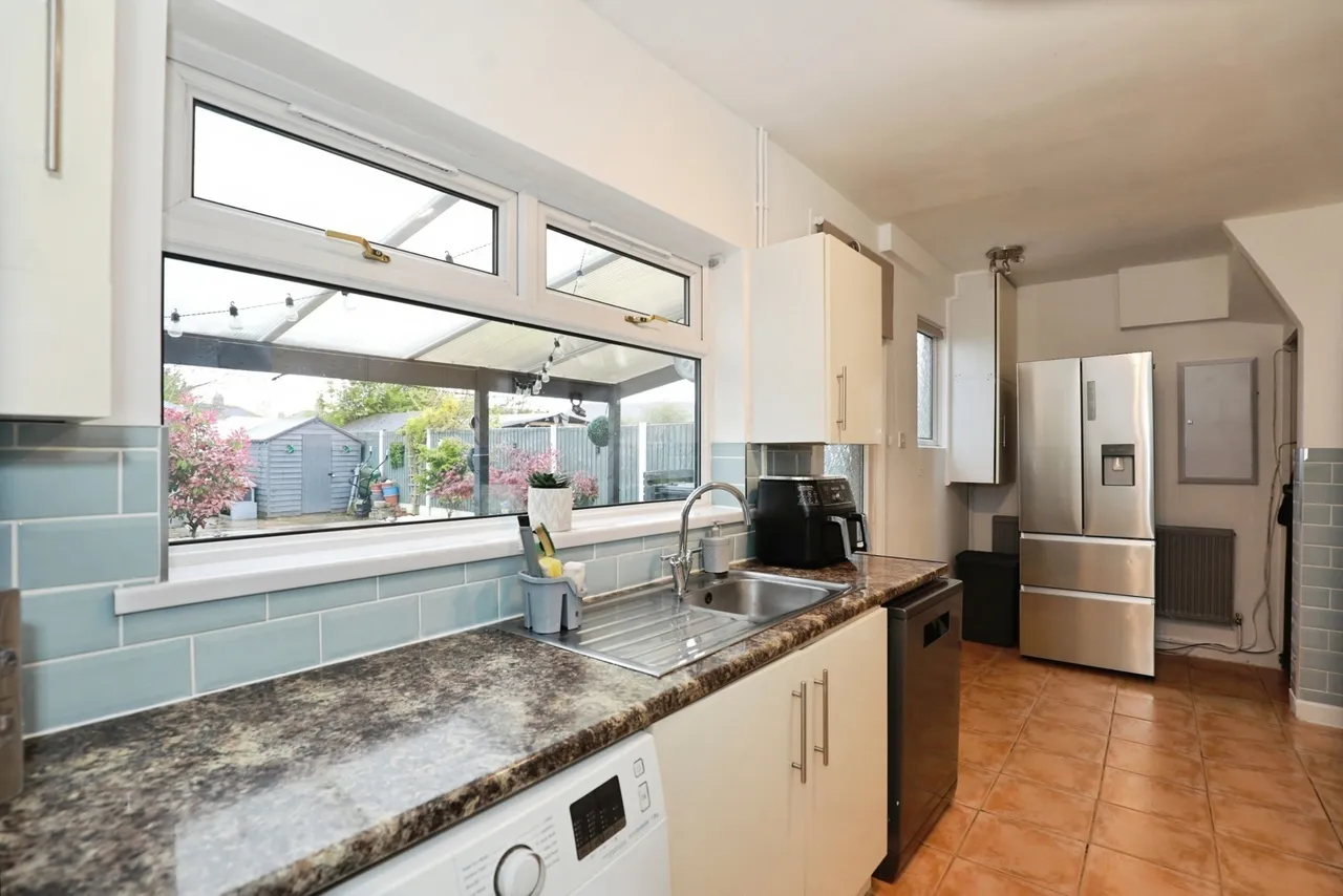 Bradfield Road, CREWE, Cheshire, CW1, photo 6