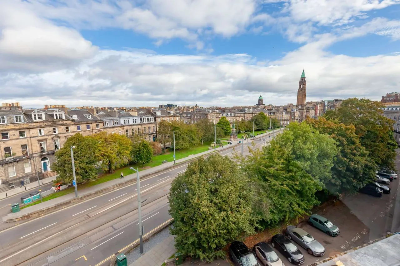 Atholl Crescent, West End, EH3, photo 8