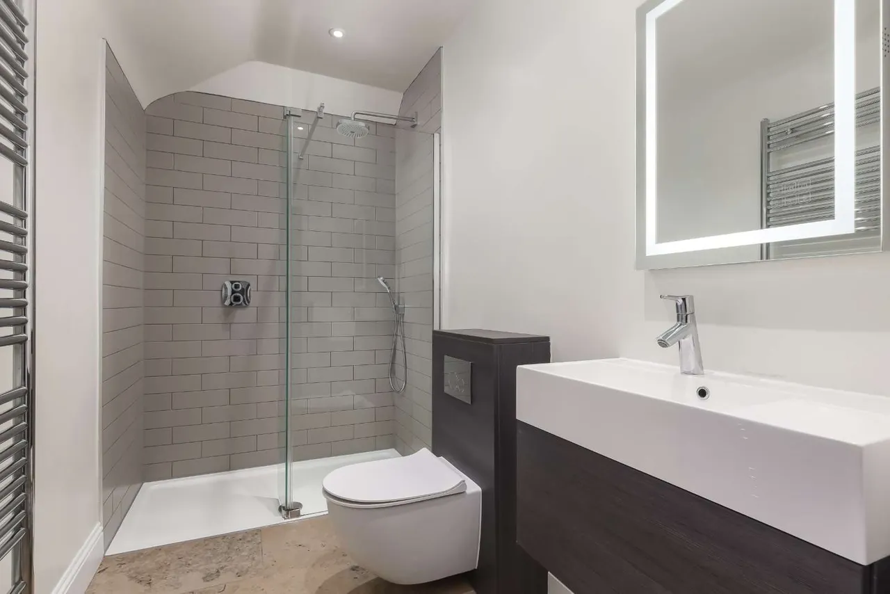 Atholl Crescent, West End, EH3, photo 10