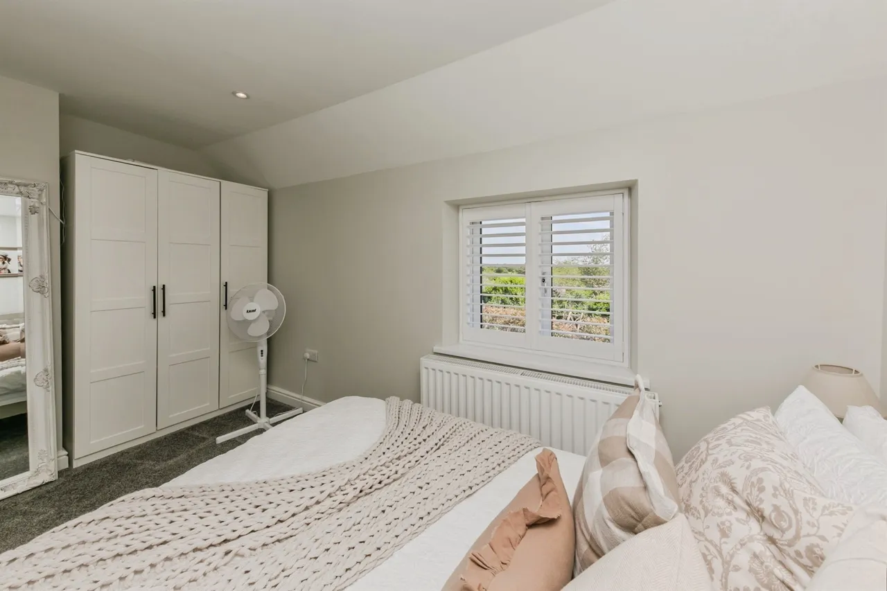 Saltersford Lane, Alton, Stoke-On-Trent, photo 11