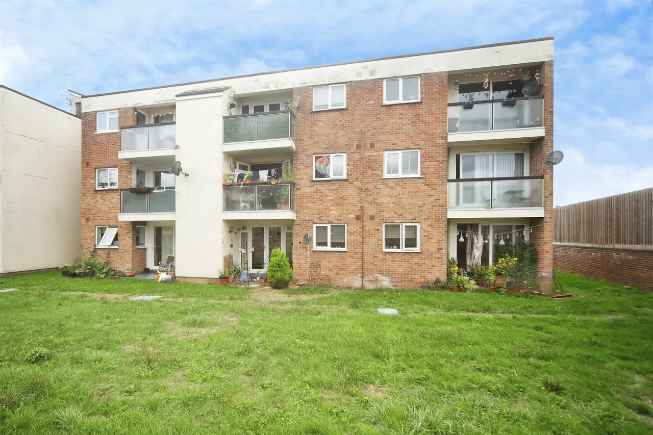 Hamilton Court, Taunton, TA1, photo 6