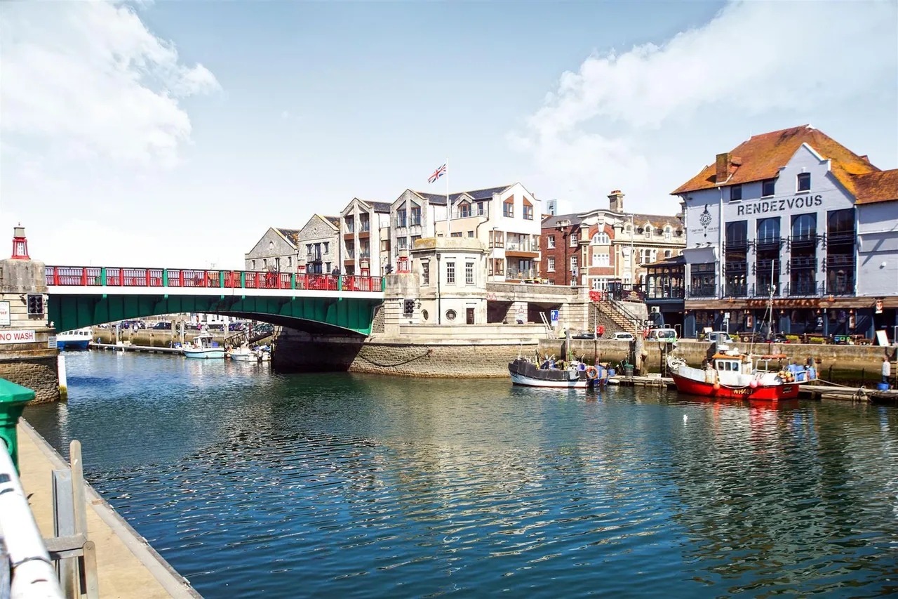 North Quay, Weymouth, DT4, photo 17