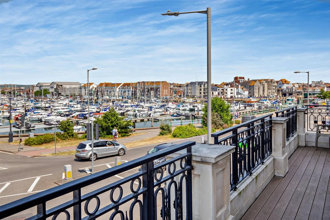 North Quay, Weymouth, DT4, photo 12