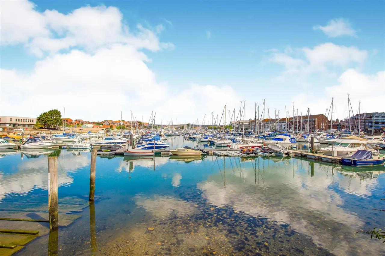 North Quay, Weymouth, DT4, photo 18