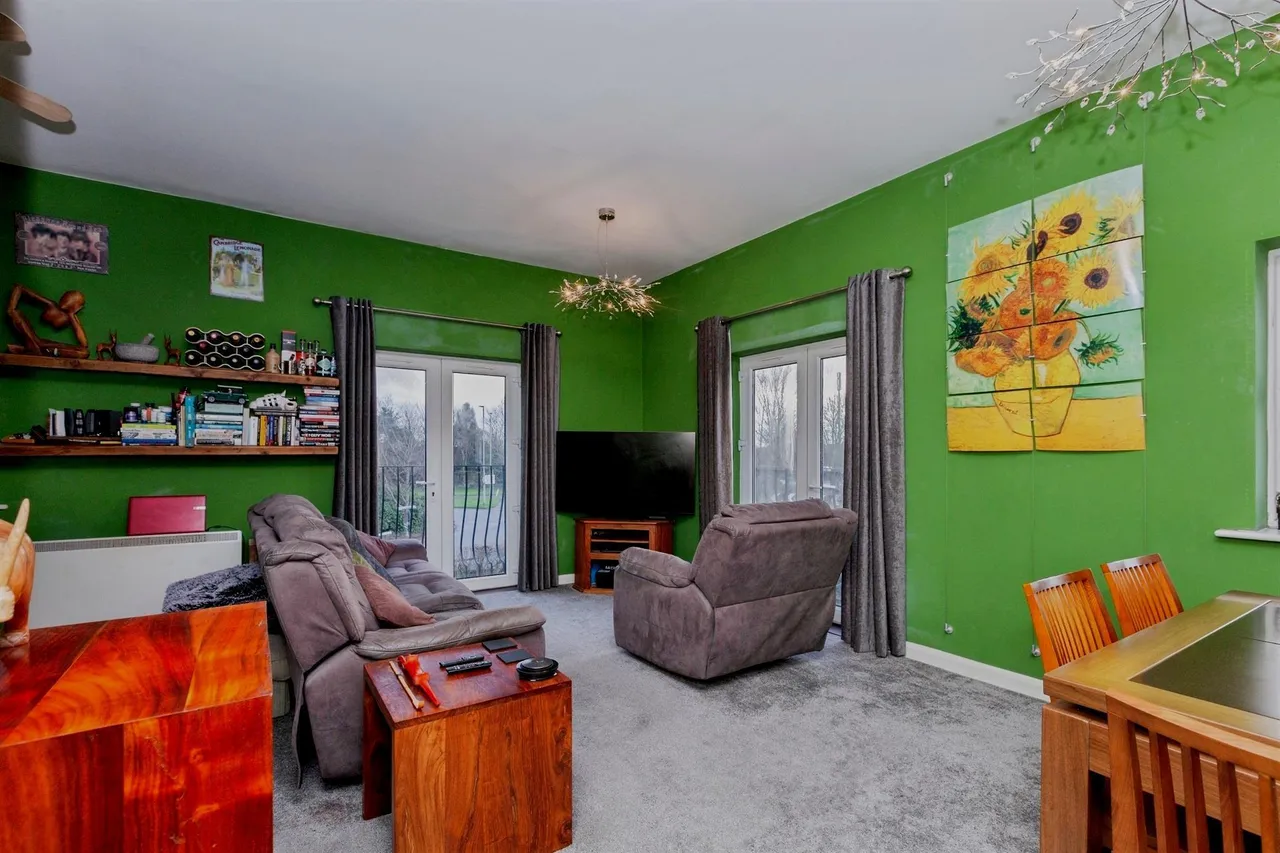 Loughland Close, Blaby, LE8, photo 2