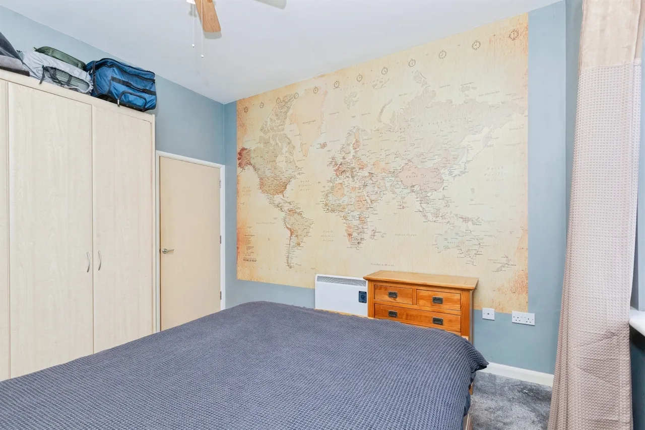 Loughland Close, Blaby, LE8, photo 14