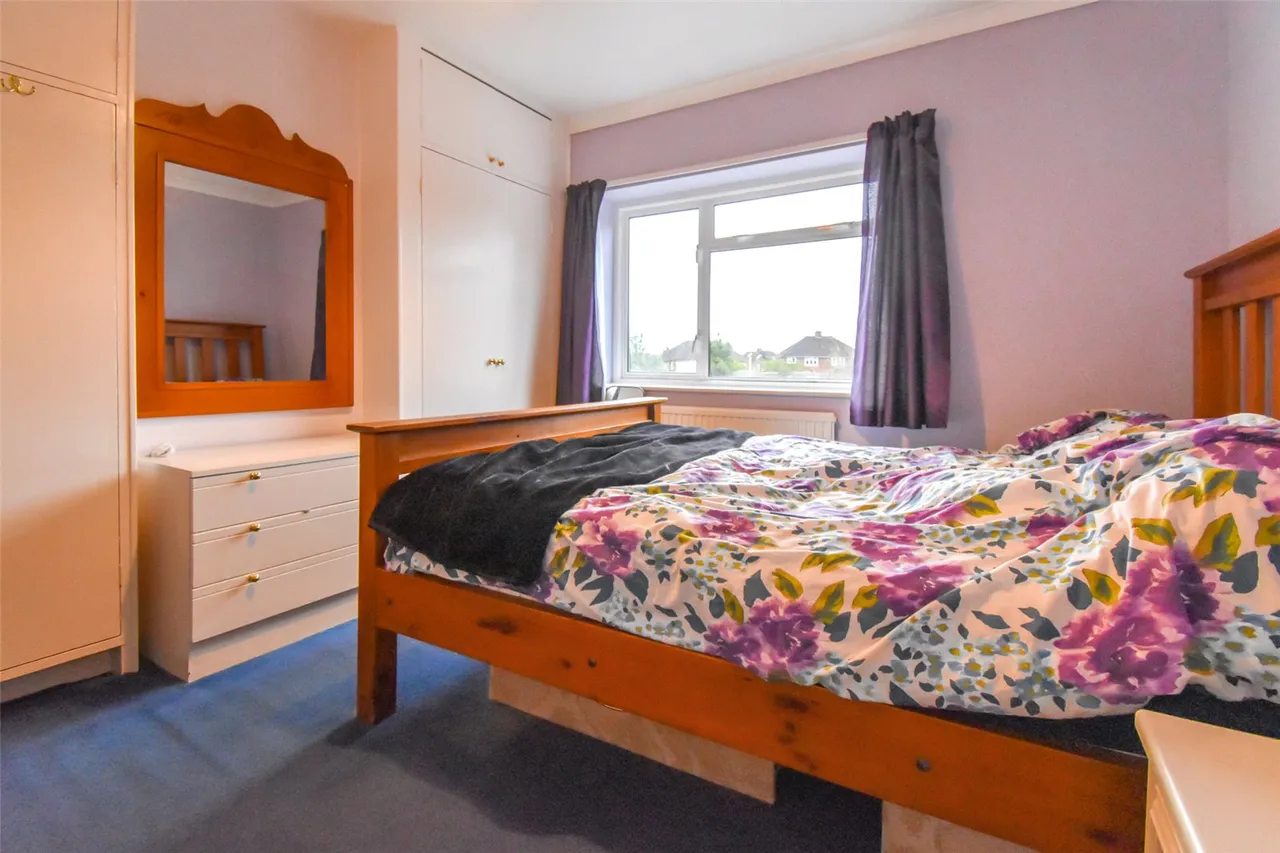 Gillian Avenue, Aldershot, Hampshire, GU12 4HS, photo 17