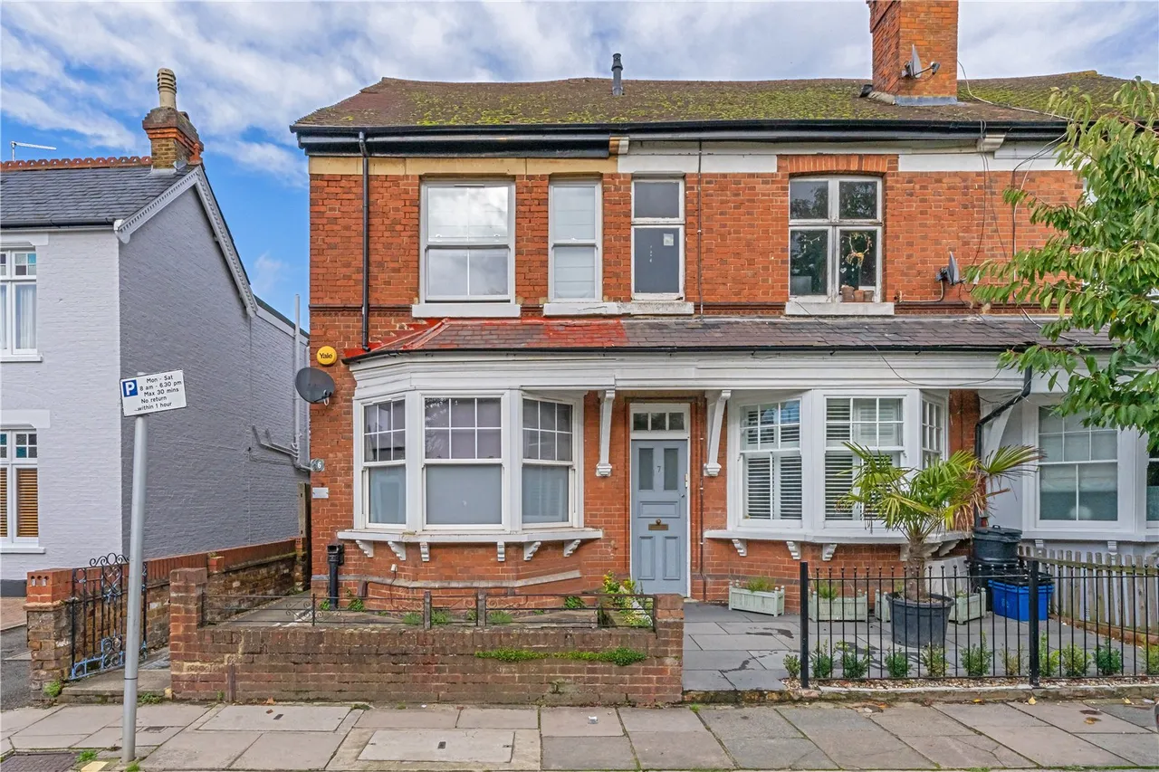 2 bed flat for sale — Hampton Road, Hampton Hill, TW12 1JN