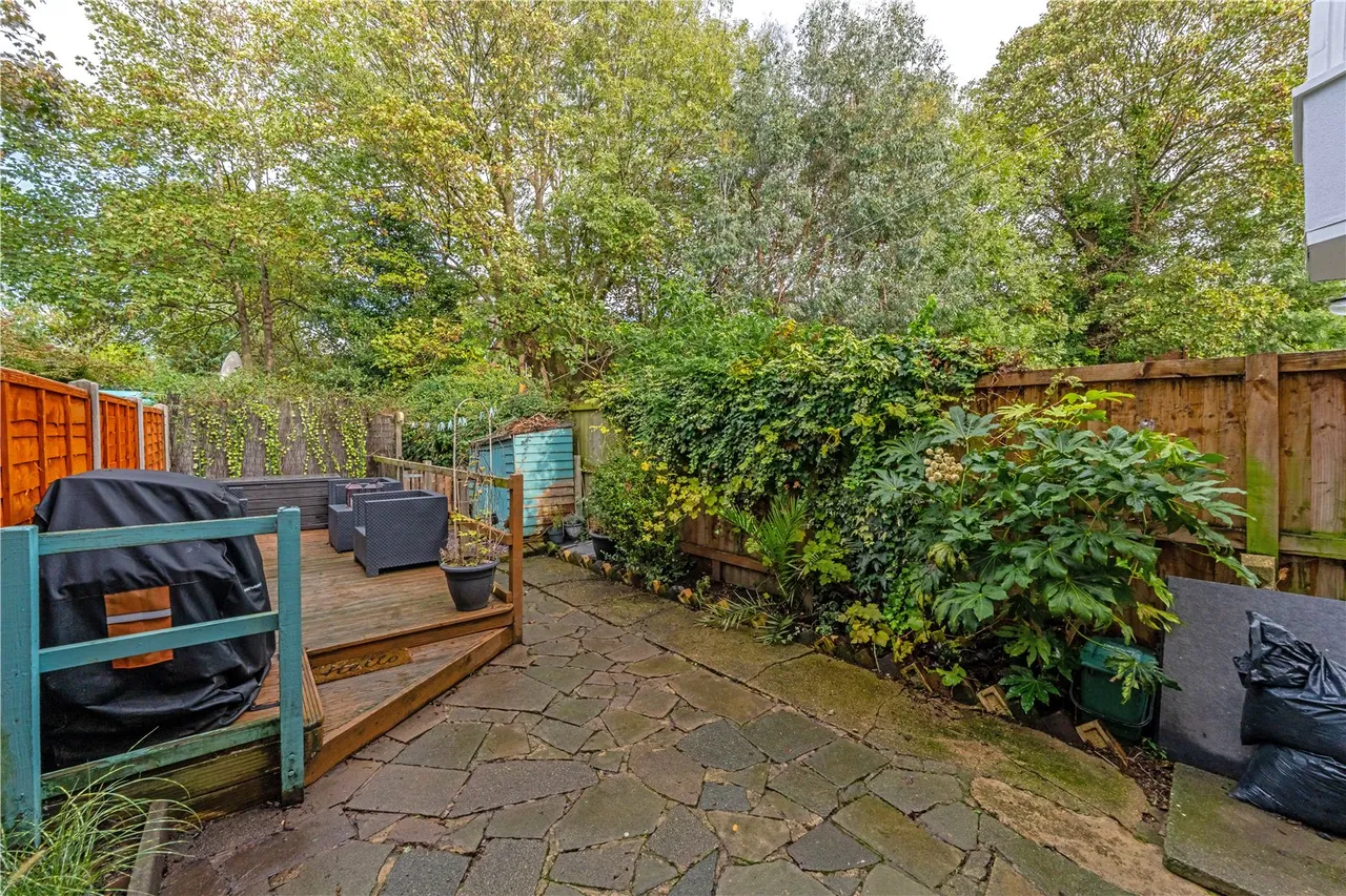 Hampton Road, Hampton Hill, TW12 1JN, photo 7